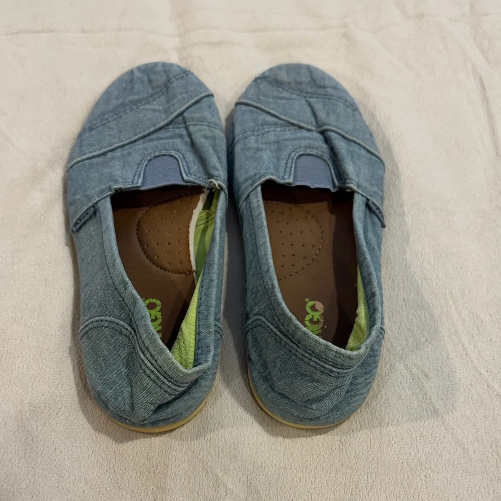 BONGO Women’s Denim Blue Moccasins - Picture 3 of 5
